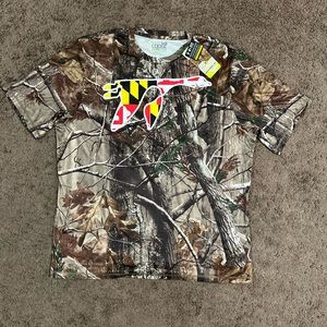 Under Armour Men’s Real Tree Camo T-Shirt W/Maryland Flag Detail SZ L